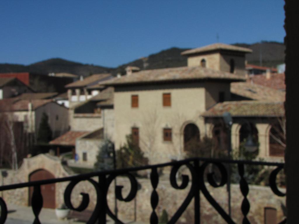 Aoiz Hostal Beti-Jai מראה חיצוני תמונה