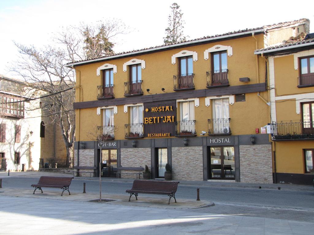 Aoiz Hostal Beti-Jai מראה חיצוני תמונה